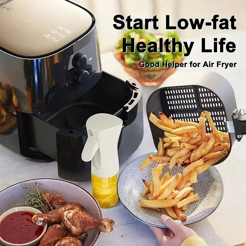 Kitchen Oil Spray Bottle Cooking Olive Oil Sprayer 200/300/500ML Pneumatic Spray Bottle Fitness Barbecue Spray Oil Dispenser