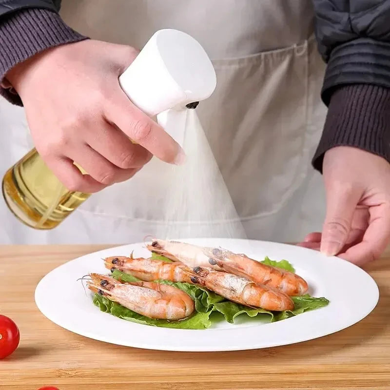 Kitchen Oil Sprayer,Black and White 200ml/300ml/  Oil Bottle Garden Plant Watering Can Spray Bottle Vinegar Bottle Dispenser