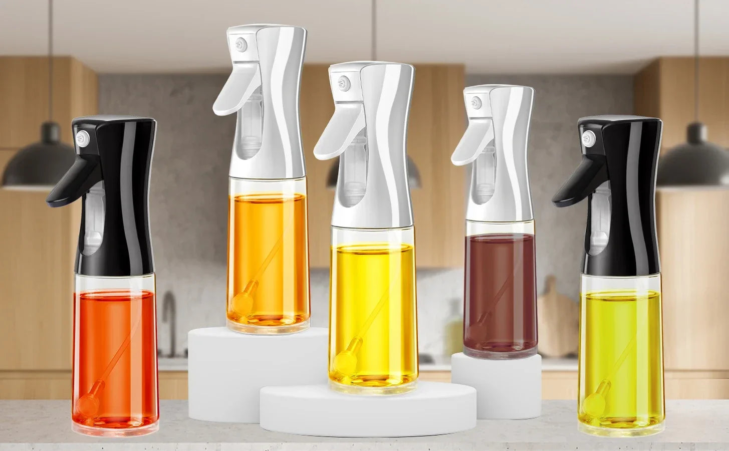 Kitchen Oil Spray Bottle Cooking Olive Oil Sprayer 200/300/500ML Pneumatic Spray Bottle Fitness Barbecue Spray Oil Dispenser